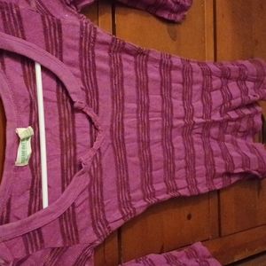 Purple long sleeve lacy top xs